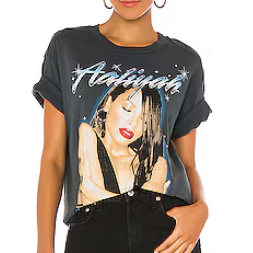 Daydreamer Women's Black Aaliyah One In A Million Short-Sleeve T-Shirt Size L